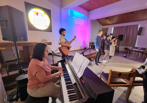 A nova aliança - Nosso Refúgio - Comunidade - Igreja Adventista Língua portuguesa Bruxelas Bélgica